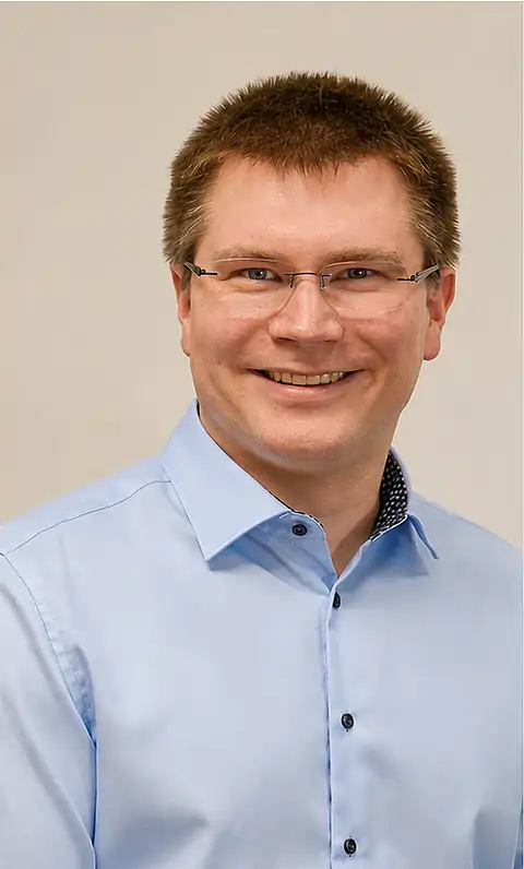 Paul Herzog, Director Accessory Navigator
